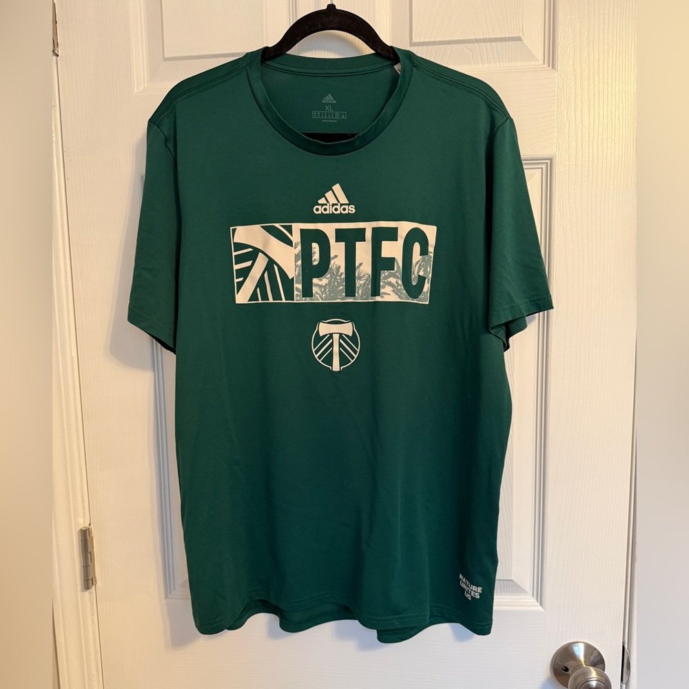 NWOT Portland Timbers shirt